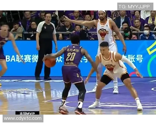 CBA激战北京首钢与深圳队绝杀对决精彩回顾与分析